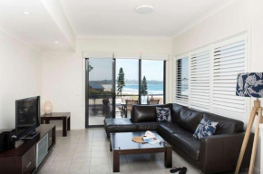 Beachfront 8, Mollymook